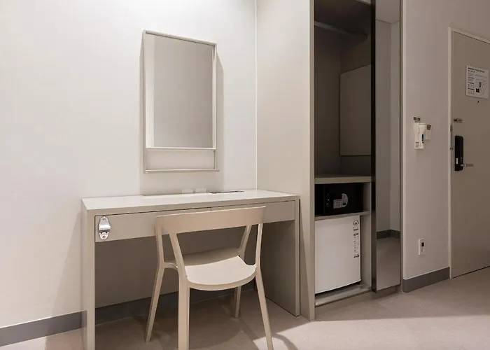 H Avenue Idae Shinchon 3* Seul