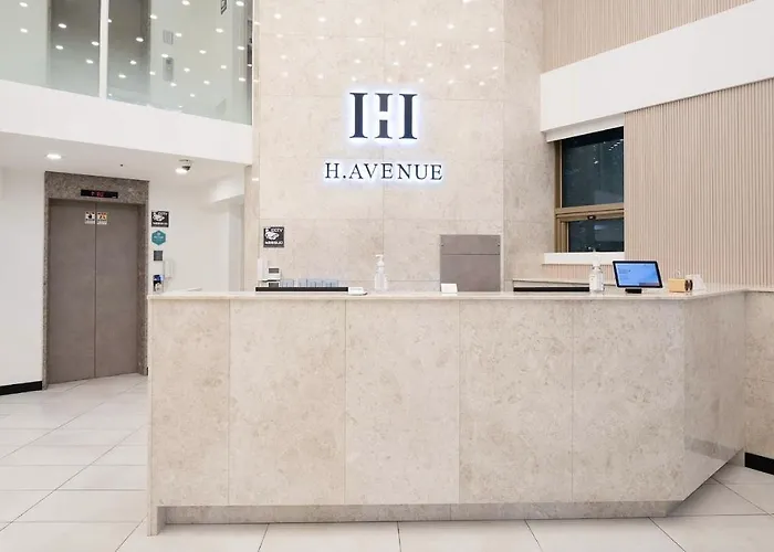 Hotel H Avenue Idae Shinchon