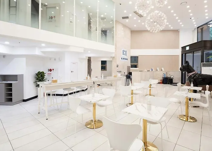 H Avenue Idae Shinchon 3* Seul