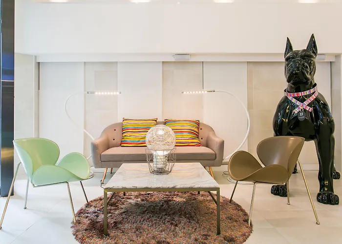 Hotel H Avenue Idae Shinchon