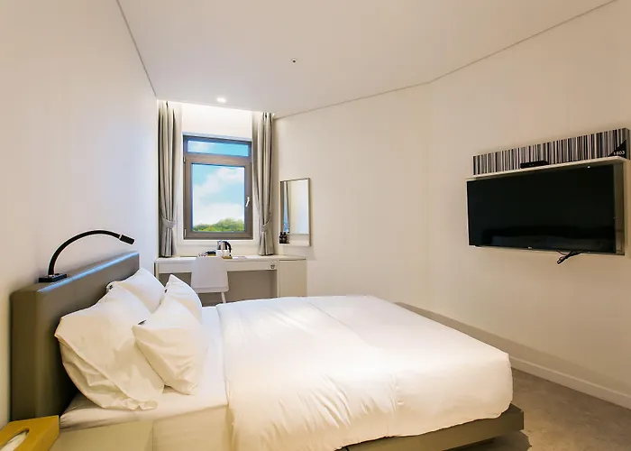 Hotel H Avenue Idae Shinchon Seul