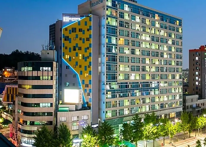 H Avenue Idae Shinchon Seul