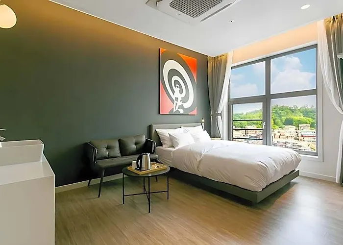 H Avenue Idae Shinchon 3* Seul