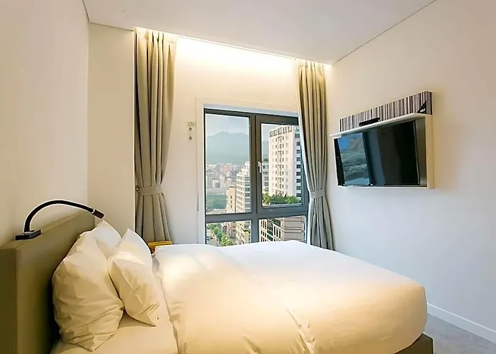 Hotel H Avenue Idae Shinchon Seul
