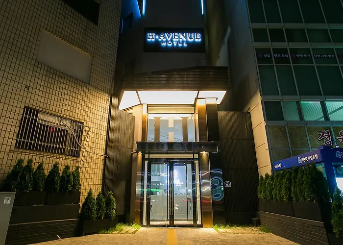 H Avenue Idae Shinchon Hotel 3*